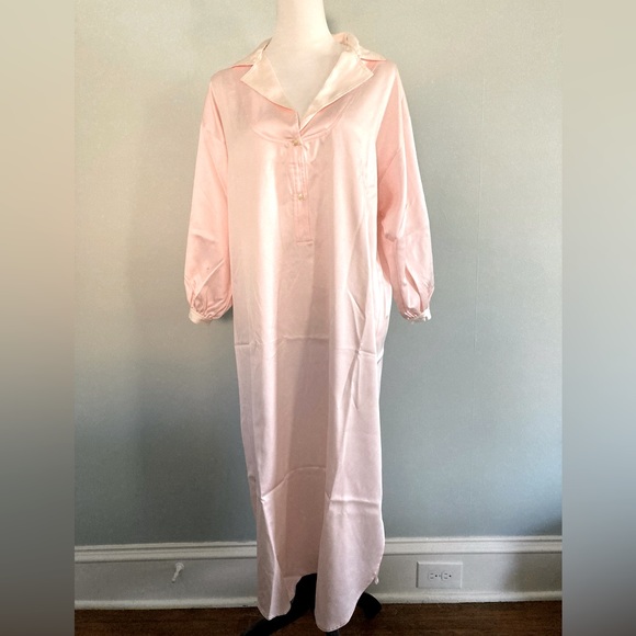Saks Fifth Avenue Other - Vintage Eve Stillman for Saks Fifth Avenue Soft Pink Nightgown Long Sleeve